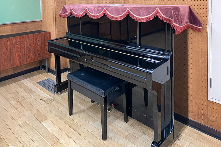 アップライトピアノ 三田分室 目黒区 田道住区センター